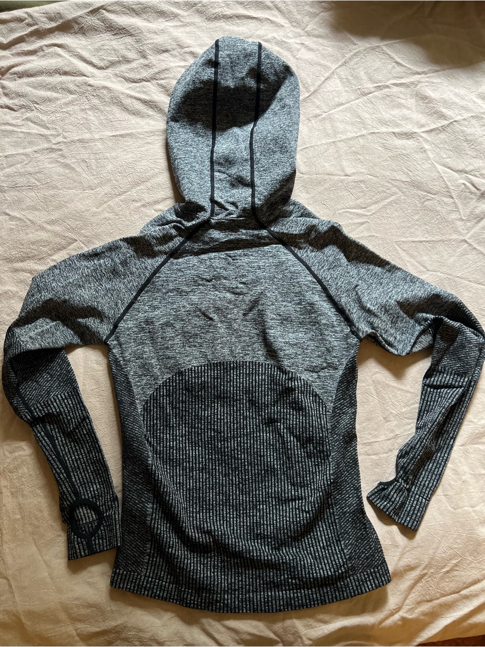Women’s Grey Hooded Workout Hoody